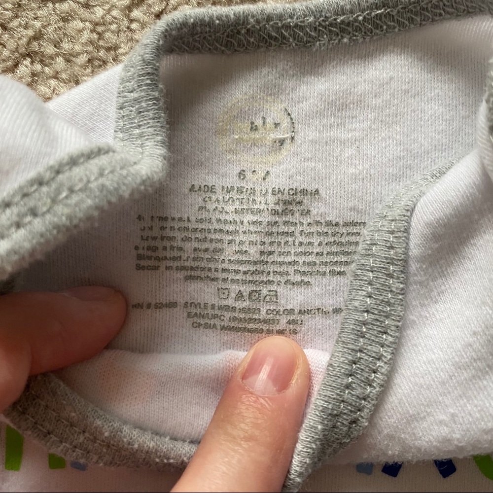 👵🏻”Take Me to Grandma’s” baby onesie - Picture 4 of 6